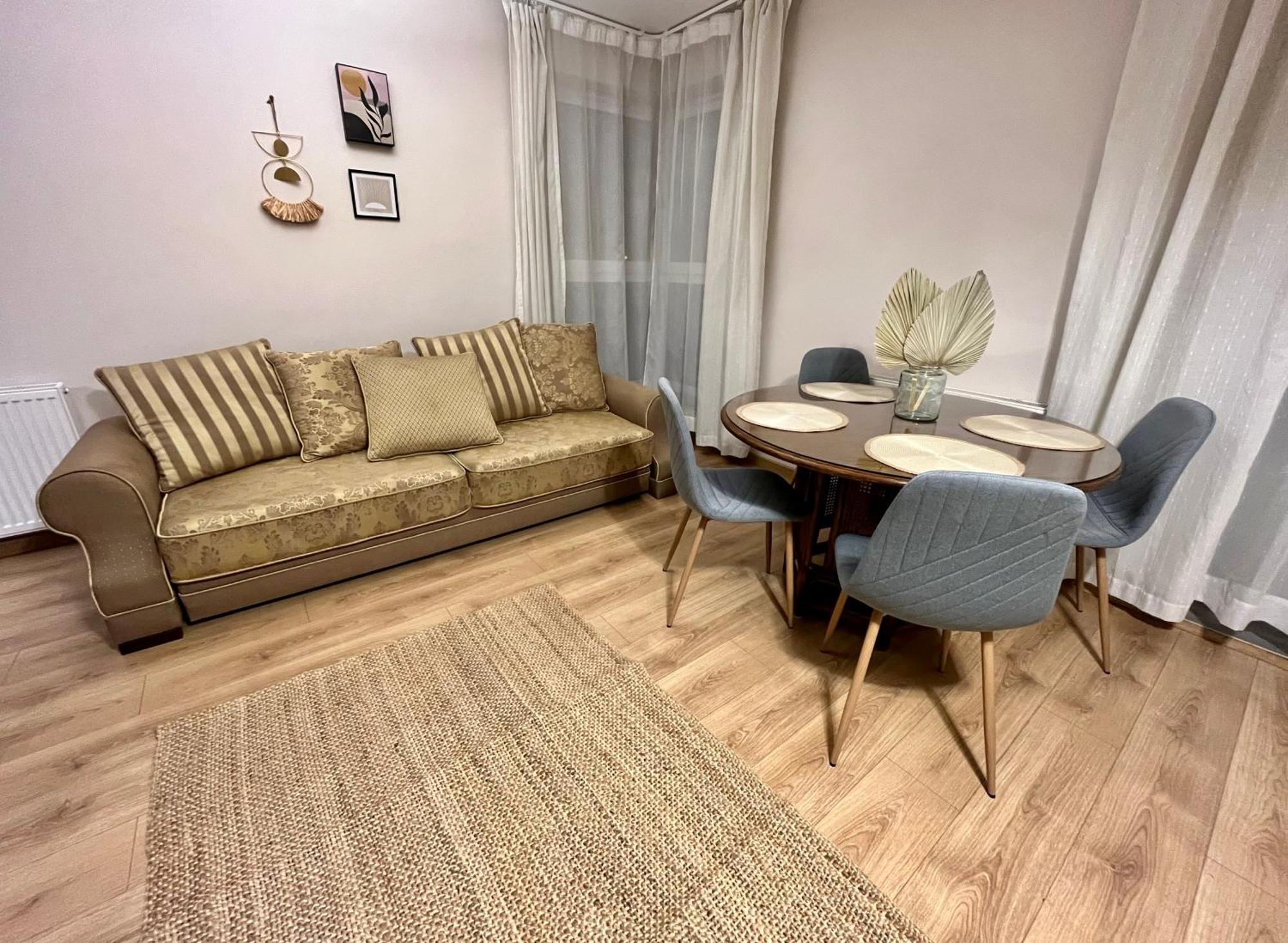 Oldtown Retro Apartment By Marina With Balcony For 6 People Gdańsk Exterior foto